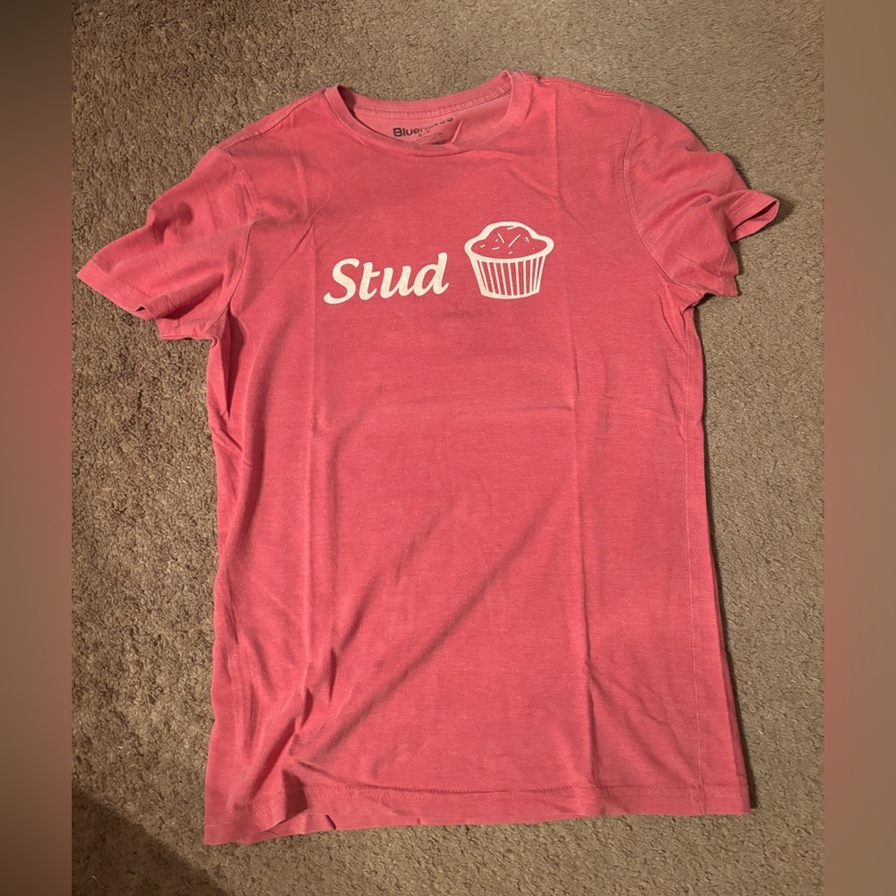 STUD MUFFIN SHIRT bluenotes funny charming red tan washed fun cute comfortable